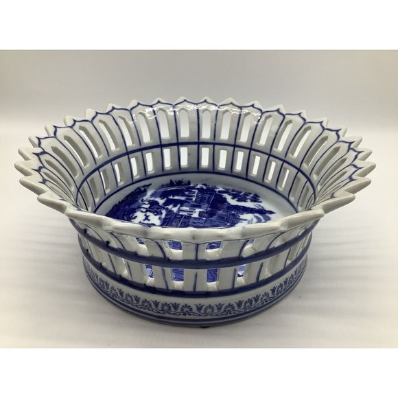 Large Victoria Ware Vintage Ironstone Basket Bowl, Reproduction - Picture 7 of 16